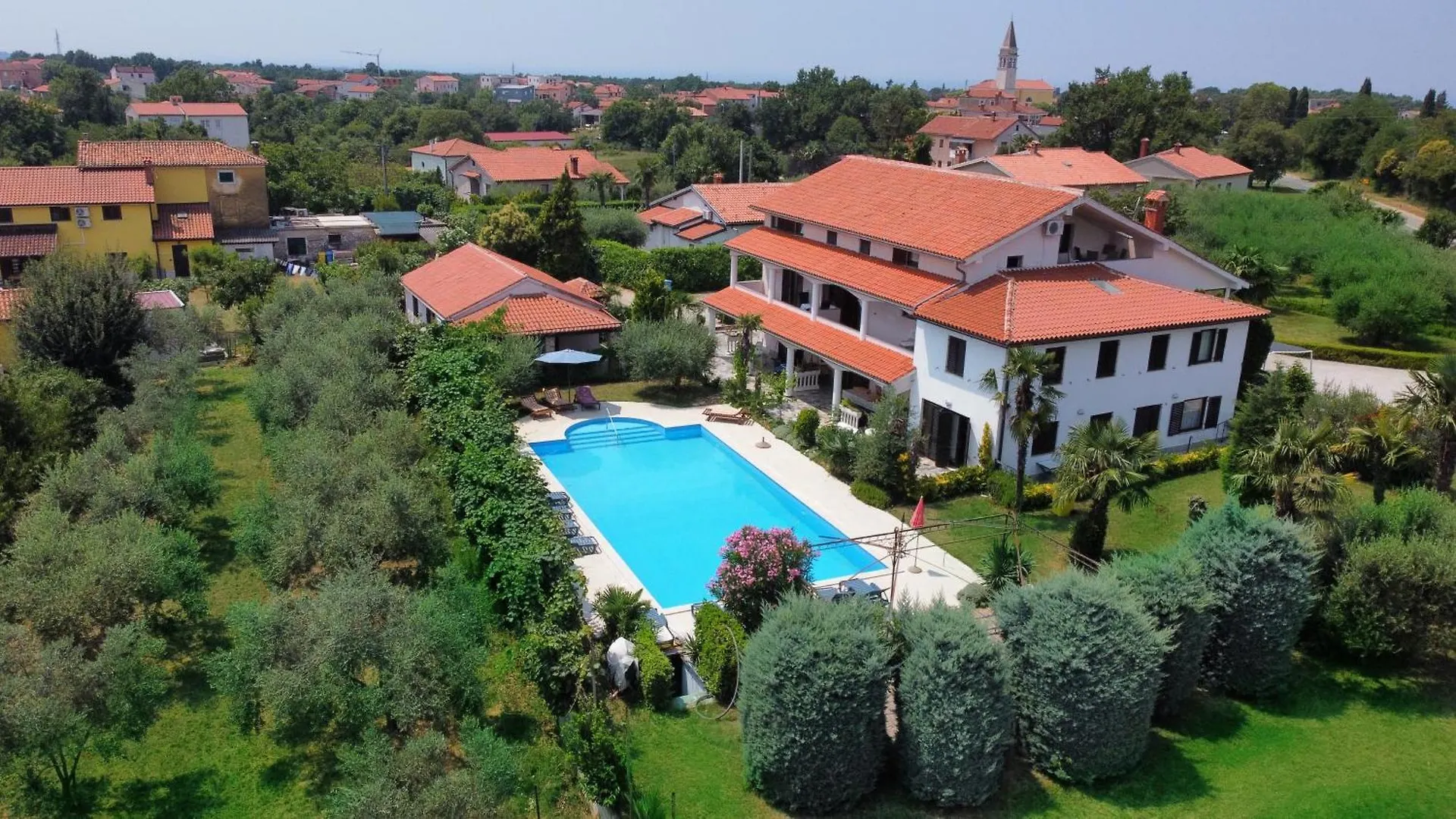 Apartments Aurelia Nova Vas